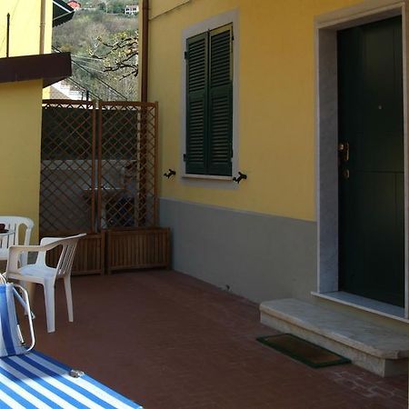 La Casa Delle Rose Room With Air Conditioning La Spezia Kültér fotó