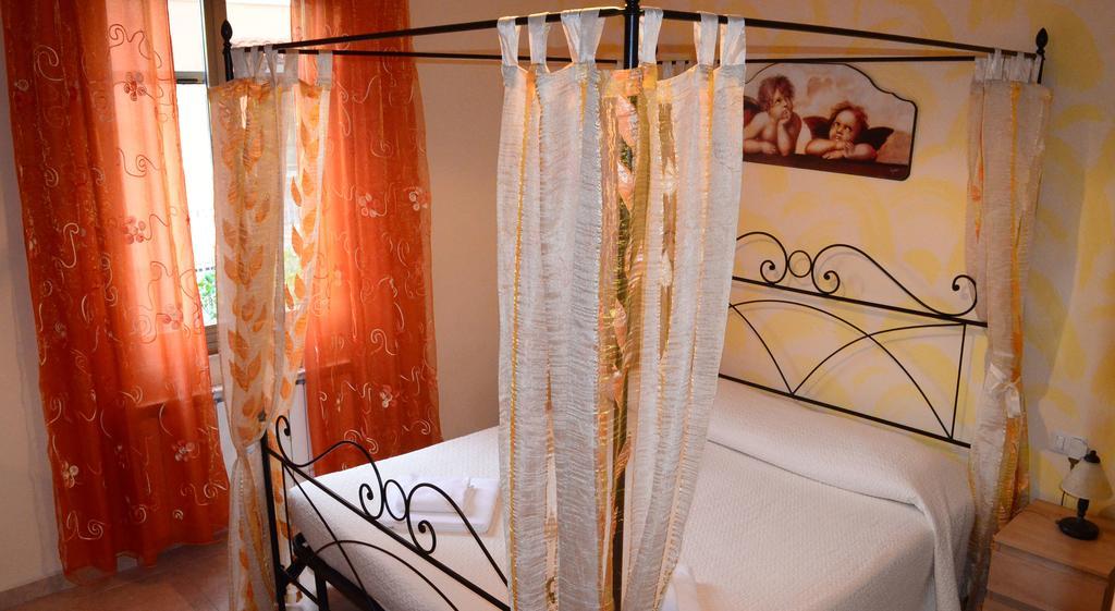 La Casa Delle Rose Room With Air Conditioning La Spezia Kültér fotó